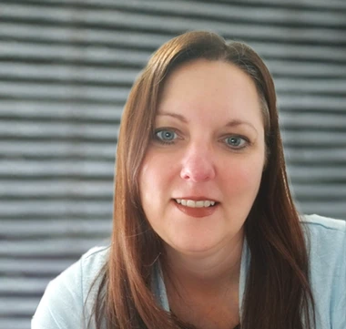 Laura Pacey